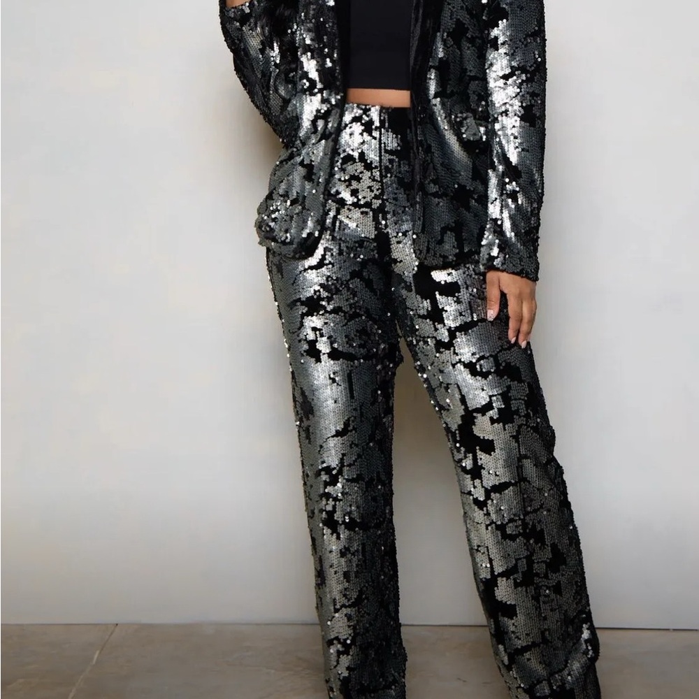Elegant Sequin Black and Silver Women's Pantsuit